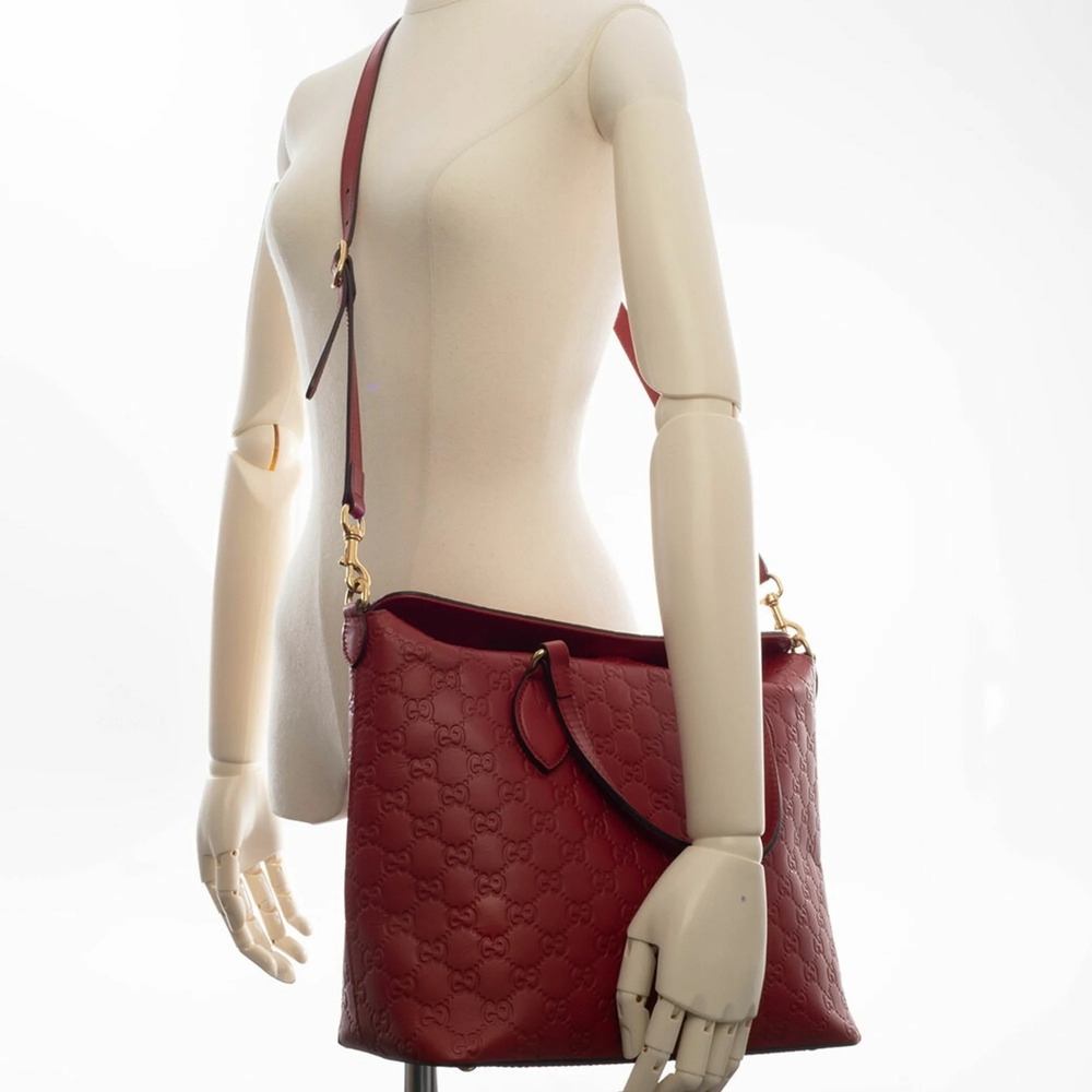 GUCCI Authentic Red Leather Tote Bag - Picture 10 of 16